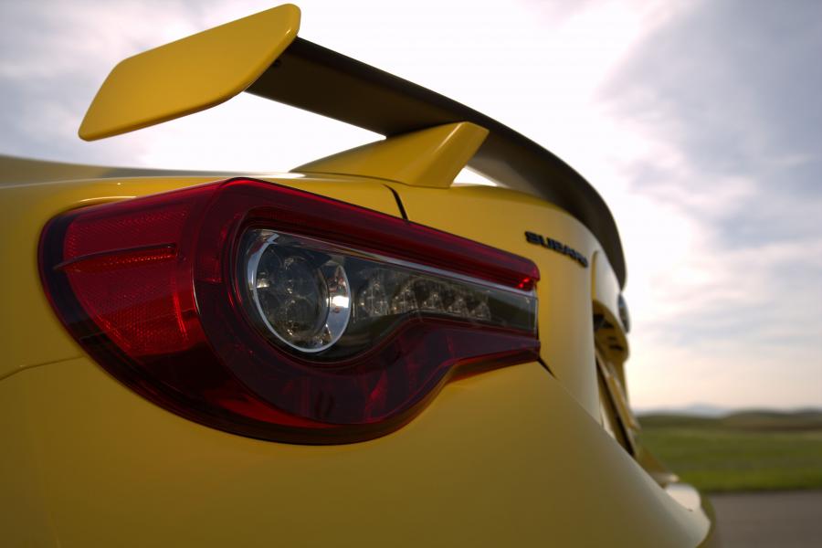 Детали экстерьера Subaru BRZ Series.Yellow (ZC6) 2016 года  (NA) (фото 7 из 10)